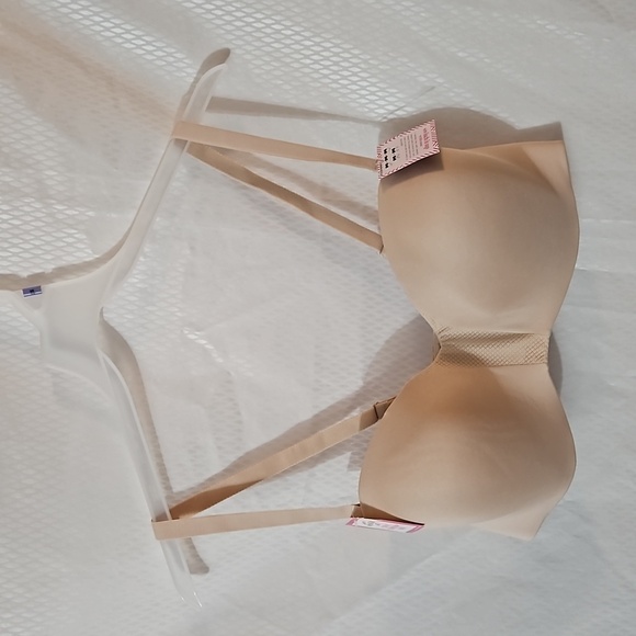 Maidenform Other - Maidenform Bra sz  40DD Tan NWT